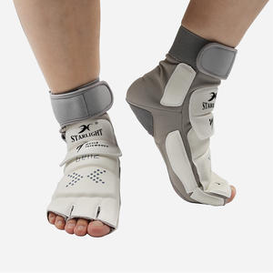 Arti marziali <span class=keywords><strong>Taekwondo</strong></span> <span class=keywords><strong>guanti</strong></span> guardia calzini del piede ingranaggio prodotti del corpo <span class=keywords><strong>Taekwondo</strong></span> protezione del piede - Product Image 1