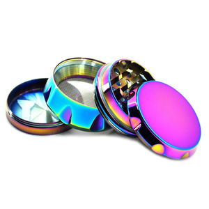 Broyeur à herbes manuel en métal moderne de 50 mm, vente chaude, pour usage commercial en gros, idéal pour la collection d'herbes - Product Image 3