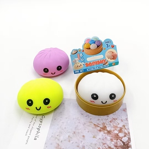 Nouvel Arrivage : Jouet Promotionnel Coloré Anti-stress Squishy en forme de Bao (Boulette Vapeur) avec Visage Souriant et Cuiseur Vapeur - Product Image 2