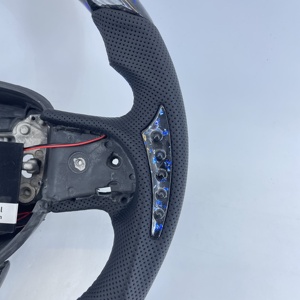 Volant en fibre de carbone forgée avec des paillettes bleues compatible avec <span class=keywords><strong>Dodge</strong></span> Charger/Challenger/Hellcat/Durango/Jeep <span class=keywords><strong>SRT</strong></span>/Trackhawk 2015-2023 - Product Image 3