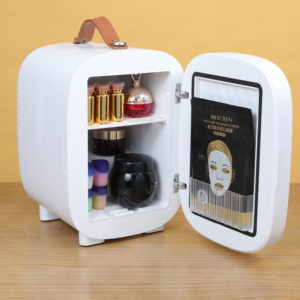 Mini <span class=keywords><strong>Nevera</strong></span> portátil <span class=keywords><strong>para</strong></span> el cuidado <span class=keywords><strong>de</strong></span> la piel <span class=keywords><strong>de</strong></span> 5L, nuevo producto, <span class=keywords><strong>nevera</strong></span> <span class=keywords><strong>pequeña</strong></span>, <span class=keywords><strong>nevera</strong></span> <span class=keywords><strong>de</strong></span> <span class=keywords><strong>belleza</strong></span>, AC DC, mini <span class=keywords><strong>nevera</strong></span> <span class=keywords><strong>para</strong></span> el hogar y el coche - Product Image 3