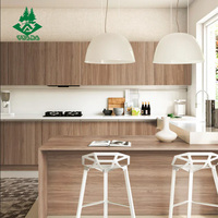 Ventes chaudes Panneaux MDF en placage de chêne de première qualité WADA 3 mm d'épaisseur Norme E1 Résistant à l'humidité Plaque de cuisine intérieure