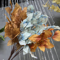 Nouvelles feuilles de noisier artificielles, plantes murales vertes, pétales de fleurs artificielles pour la décoration intérieure, aménagement paysager