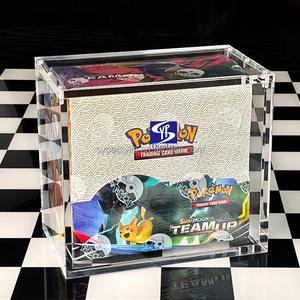 Syp thân thiện với môi trường rõ ràng <span class=keywords><strong>PMMA</strong></span> Pokemon giao dịch thẻ Booster <span class=keywords><strong>Box</strong></span> xách tay Acrylic trường hợp cho thanh kiếm lá chắn Điện áp sống động tăng cường hộp - Product Image 1