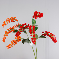 Branche de baies artificielles, faux fruits rouges et oranges avec feuilles vertes pour la décoration de vases à la maison, arrangements floraux d'automne et de Noël
