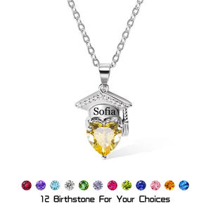 Regali di laurea 2025 MECYLIFE collana 2025 stagione vendita calda Mortarboard Custom collana incisa su misura <span class=keywords><strong>nome</strong></span> amore compleanno pietra - Product Image 6