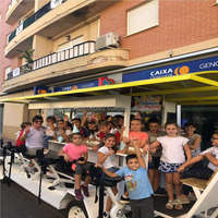 Bicicleta de Pedales Móvil Escolar de 4 Ruedas, Bicicleta de Cerveza para Grupos, Bicicleta de Paseo para Niños, Bicicleta de Pedales para Fiestas, de España