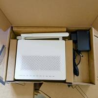 HG8546M Versi Kecil GPON EPON XPON Fiber ONU ONT 1GE3FE+1POTS+USB 2.4G WIFI FTTH Router Modem Fiber Terminal Jaringan Optik