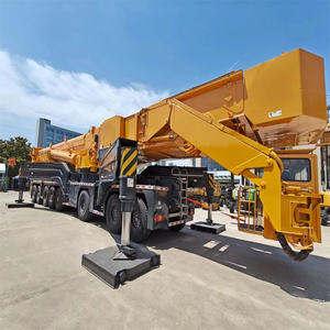 Grue mobile d'occasion 800T année 2025, flèche à 7 sections, très bon état de fonctionnement, trois crochets, flèche principale 73m - Product Image 4