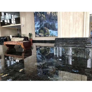 Dalles de pierre naturelle UNION STONE, granit bleu Lemurian d'Afrique du Sud, poli, grand format moderne - Product Image 2