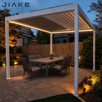 Système de pergola motorisée Jiake avec toit à lames orientables en aluminium et éclairage LED pour jardin, patio, CE SGS OEM Vente en gros