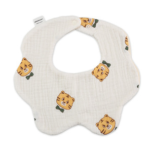 Buena calidad Xinyunzy 360 grados pétalo para niños recién nacidos bolsillo Drool toalla Clase A algodón seis capas gasa bebé babero - Product Image 3