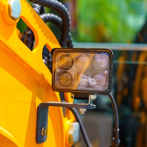 Mini-excavatrice sur chenilles avec cabine fermée, chauffage et climatisation, pour l'entretien des petites exploitations agricoles et les travaux de développement terrestre, OEM ODM - Product Image 5