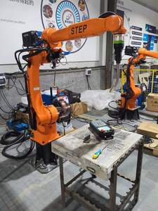 Robot de soudage industriel 6 axes de 2 m avec précision de 0,03 mm et machine de soudage NBC350 - Product Image 2