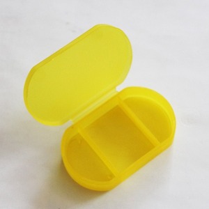 Mini Pillbox Storage Box 6x3.5x1.5Cm Plastic Three Compartment Portable Medicine Case With Logo Printing Available - Product Image 2