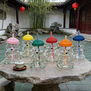Gobelet en verre avec motif d'ours, portable avec couvercle et paille pour les jeunes - Product Image 1