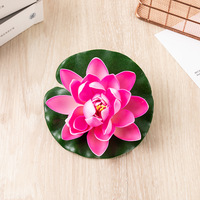 Vente en gros de fleurs artificielles simulant un artificiel flottant, fausses feuilles de nénuphar de Lotus, décoration