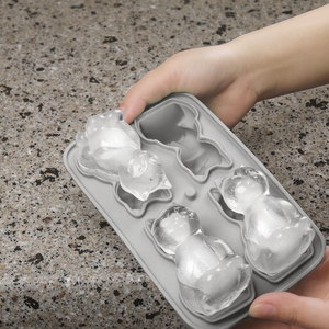 Grandi stampi per cubetti di ghiaccio in Silicone a forma di gatto 3D a 4 fori e gelatiera per regali di whisky/Bourbon-amanti dei gatti donne e uomini - Product Image 1