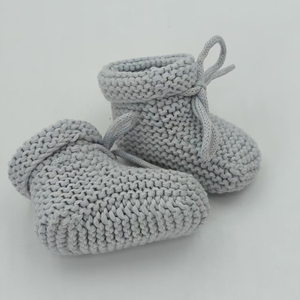 Chaussons bébé faits main <span class=keywords><strong>au</strong></span> <span class=keywords><strong>crochet</strong></span>, chaussettes souples en tricot pour nouveau-né avec fermeture à nouer - Product Image 4