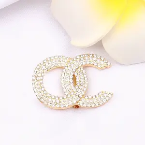 Luxury woman jewelry Pearl Rhinestone Crystal Double C brooches for women new items designer inspired jewelry