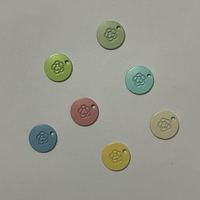 Tag Logam Bulat Pastel Custom Eco dengan Embos Bunga, Liontin Cakram Bunga Berlapis Cat untuk Pakaian, Tas & Aksesoris Dekorasi Gantung