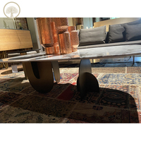 Table basse en métal rectangulaire avec dessus en marbre Table centrale élégante pour salon