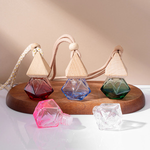 Difusor de Aroma de Lujo <span class=keywords><strong>para</strong></span> Coche, Botella de Vidrio Transparente Vacía de 8 ml, Colgante, Venta al por Mayor, con Tapa de Madera - Product Image 4