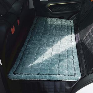 Tapis de voyage antidérapant pour animaux de compagnie, lit pour chien à carreaux pour siège arrière de voiture, housses de siège de voiture pour chien en fourrure lavables et personnalisables - Product Image 2