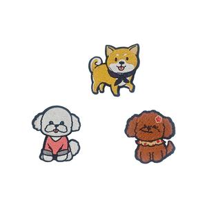 Neuankömmling Benutzer definierte gestickte Hunde patches Aufbügeln von Tier-Cartoon-Abzeichen aus Filz stoff mit PU-Kunststoff - Product Image 2
