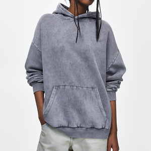 Sweat à capuche en tricot personnalisé pour femme Urban Edge - Tissu léger imperméable et coupe-vent pour un look décontracté et superposé en hiver - Product Image 3