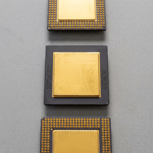 จัดส่งฟรี เศษเซรามิกซีพียู เกรด HMS รูปทรงเกล็ด - Product Image 1