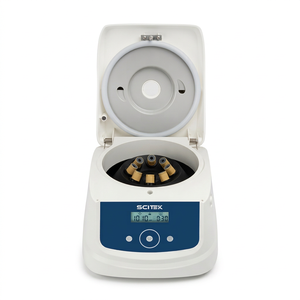 Centrifugeuse de paillasse basse vitesse SCITEK 300-4000 tr/min avec système de contrôle par microprocesseur, affichage LCD et minuterie, 1860xg RCF max pour laboratoire - Product Image 1