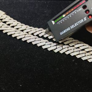 <span class=keywords><strong>Argento</strong></span> <span class=keywords><strong>925</strong></span> GRA Moissanite 20mm di larghezza <span class=keywords><strong>collana</strong></span> ghiacciata Miami maglia cubana catena Hip Hop Rapper vita <span class=keywords><strong>uomo</strong></span> <span class=keywords><strong>collana</strong></span> - Product Image 2