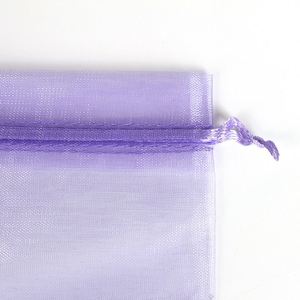 Sacs en organza personnalisés avec logo Linna, cordon de serrage, pour emballage de bijoux et bonbons de mariage, et pochettes en organza imprimées - Product Image 5