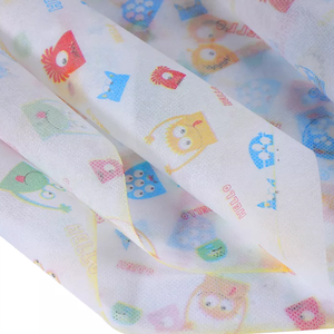 Non-tissé imprimé dessin animé en polypropylène (PP) pour masques faciaux pour enfants – Matière première non-tissée imprimée - Product Image 1