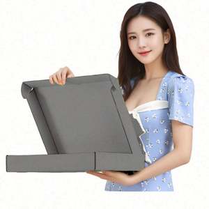 Caja de Regalo de Cartón Corrugado Impresa Personalizada para Ropa, Embalaje de Prendas, con Relieve, Recubrimiento UV, Laminación Mate, Diseño Reciclable - Product Image 2