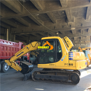 Excavatrice sur chenilles Komatsu PC60-7 d'occasion, 6 tonnes, moteur Cummins, pompe Kawasaki, moteur à engrenages, d'origine japonaise, testée et inspectée, à vendre - Product Image 1