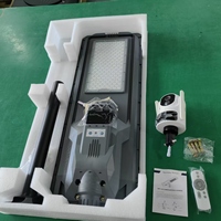 Contrôle intelligent téléphone portable connecter CCTV caméra IP de sécurité sans fil avec 800w solaire rue lumière extérieure solaire pour usage domestique et agricole