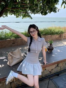 <span class=keywords><strong>เด</strong></span><span class=keywords><strong>รส</strong></span>ทรงเข้ารูปสไตล์อเมริกันเรโทร คอปก ปักลายถักแบบสลิมฟิต แขนสั้น เหมาะสำหรับฤดูร้อน ช่วยให้ดูผอมเพรียว - Product Image 6