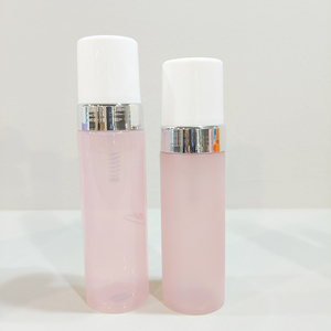 OEM OEM OEM Nouveau type de flacon moussant rose de 250 ml avec pompe à mousse argentée métallisée dorée - Product Image 2