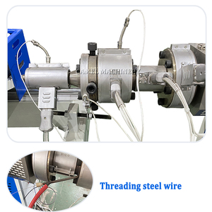 Tuyau ondulé <span class=keywords><strong>de</strong></span> <span class=keywords><strong>gaine</strong></span> électrique <span class=keywords><strong>de</strong></span> PE <span class=keywords><strong>de</strong></span> PVC faisant la machine/ligne ondulée à mur unique <span class=keywords><strong>de</strong></span> tuyau <span class=keywords><strong>de</strong></span> <span class=keywords><strong>drainage</strong></span> extrudeuse en plastique faisant la machine - Product Image 5