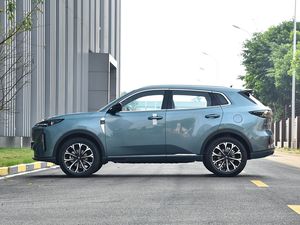 วางเงินจองรถยนต์ Changan Qiyuan Q05 <span class=keywords><strong>IOI</strong></span> ปี 2025 รถยนต์ไฮบริด Changan ใหม่ ขับเคลื่อน 2 ล้อ ราคาประหยัด รถยนต์พลังงานใหม่ มีรถพร้อมส่ง - Product Image 6