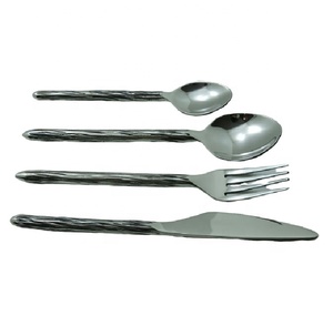 Unique Design 2021 Restaurant Use Antique Handle Stainless Steel Flatware Set Fork Spoon Cutlery Set Bag Customized Logo - Product Image 1