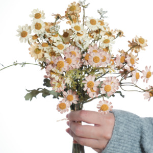 <span class=keywords><strong>Fleurs</strong></span> artificielles résistantes aux UV pour l'extérieur, plantes et arbustes pour jardinières suspendues, <span class=keywords><strong>d</strong></span>écoration de maison, mariage, porche, fenêtre, <span class=keywords><strong>fleurs</strong></span> de Pâques en soie - Product Image 1