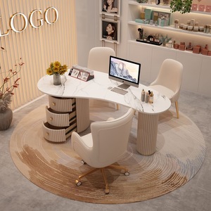 Escritorio de Computadora para Salón de Belleza de Forma Irregular, Mostrador de Recepción de Alta Gama, Escritorio de Oficina de Lujo, Mostrador de Caja para Salón de Uñas - Product Image 1