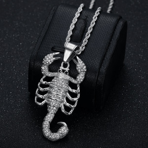 Collares de Moda de Acero Inoxidable con Colgante de Escorpión <span class=keywords><strong>CZ</strong></span> Iced Out Estilo Hip Hop Punk para Hombre al por Mayor - Product Image 3