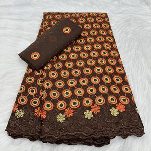 <span class=keywords><strong>2025</strong></span> son nijeryalı dantel kumaş sıcak satış pamuk dantel şifon kumaş ile 5 metre 2 metre toptan dantel malzeme Lady için - Product Image 5