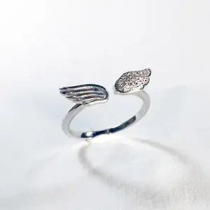 Cute adjustable rings good price 925 sterling silver white gold zircon angel wings ring