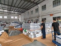 Maison de conteneur à dôme à bulles transparente à épissage modulaire Sound Baby PC prête à expédier avec un design moderne