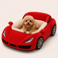 Lit pour animaux de compagnie en peluche en forme de voiture de sport de luxe personnalisé, canapé doux et confortable pour chiens et chats de petite taille, meubles pour animaux de compagnie personnalisés OEM